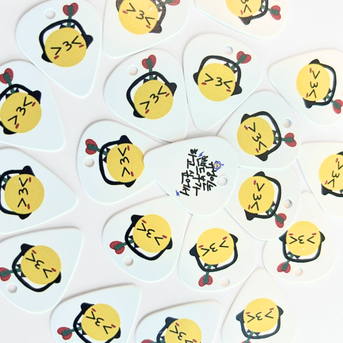 Guitar Pick Keychain | 1 Custom Design / Hole Punching